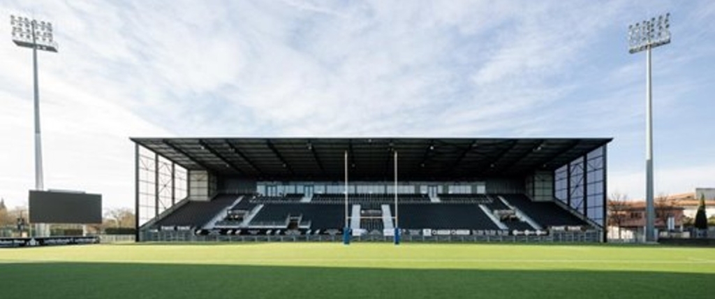 STADE MAURICE DAVID À AIX EN PROVENCE